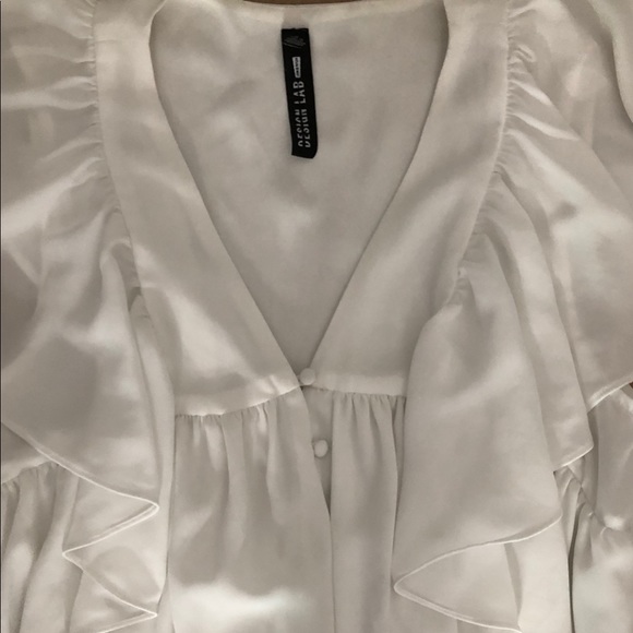Design Labs White Ruffle Blouse - Picture 2 of 4